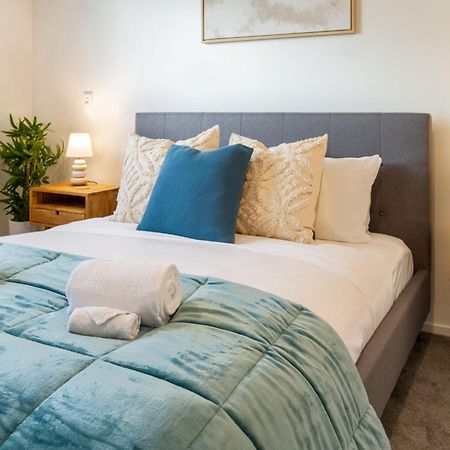 Executive Suite On Lichfield Street - 2 Bed 2 Bath Κράισττσερτς Εξωτερικό φωτογραφία