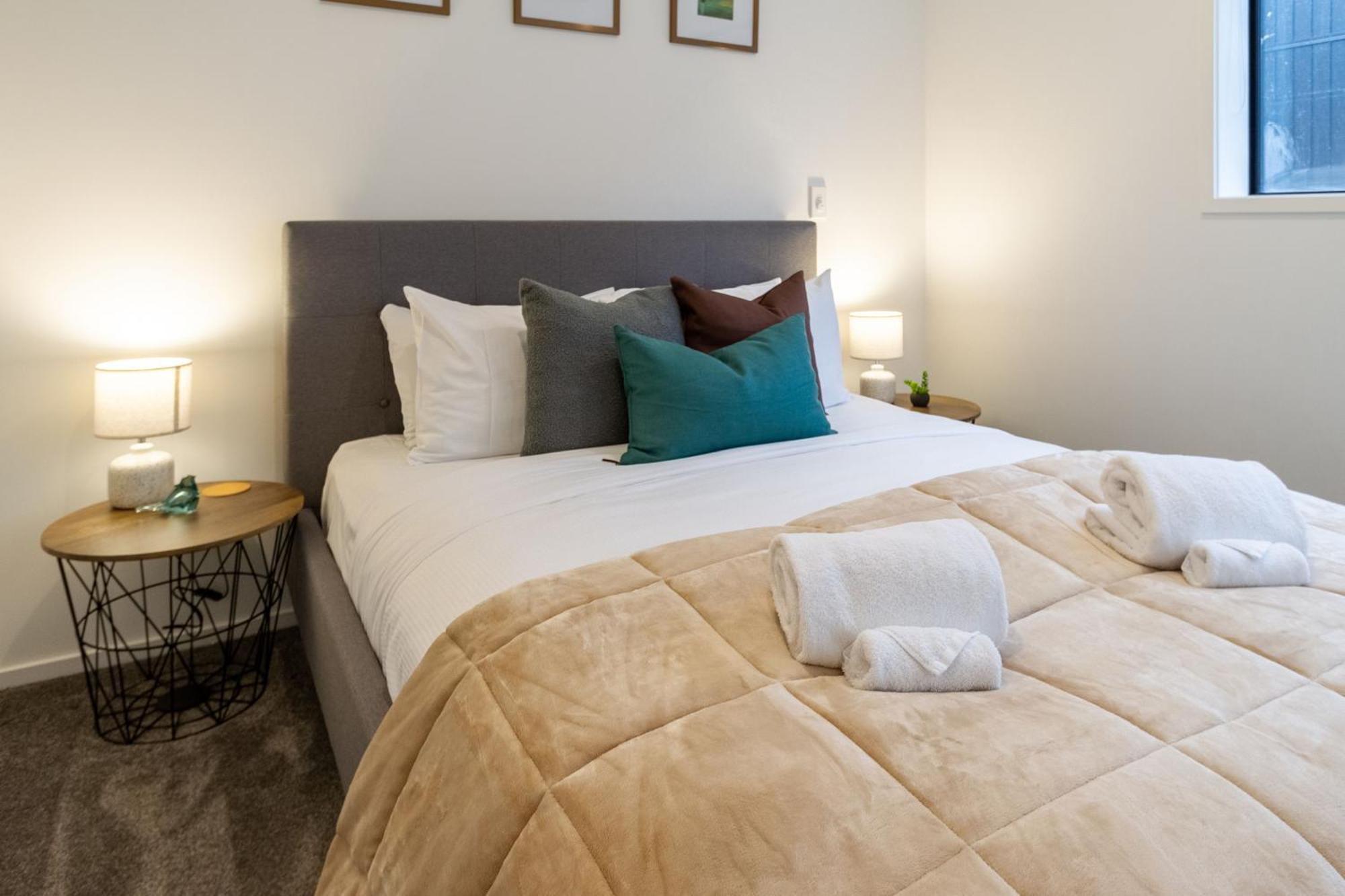 Executive Suite On Lichfield Street - 2 Bed 2 Bath Κράισττσερτς Εξωτερικό φωτογραφία