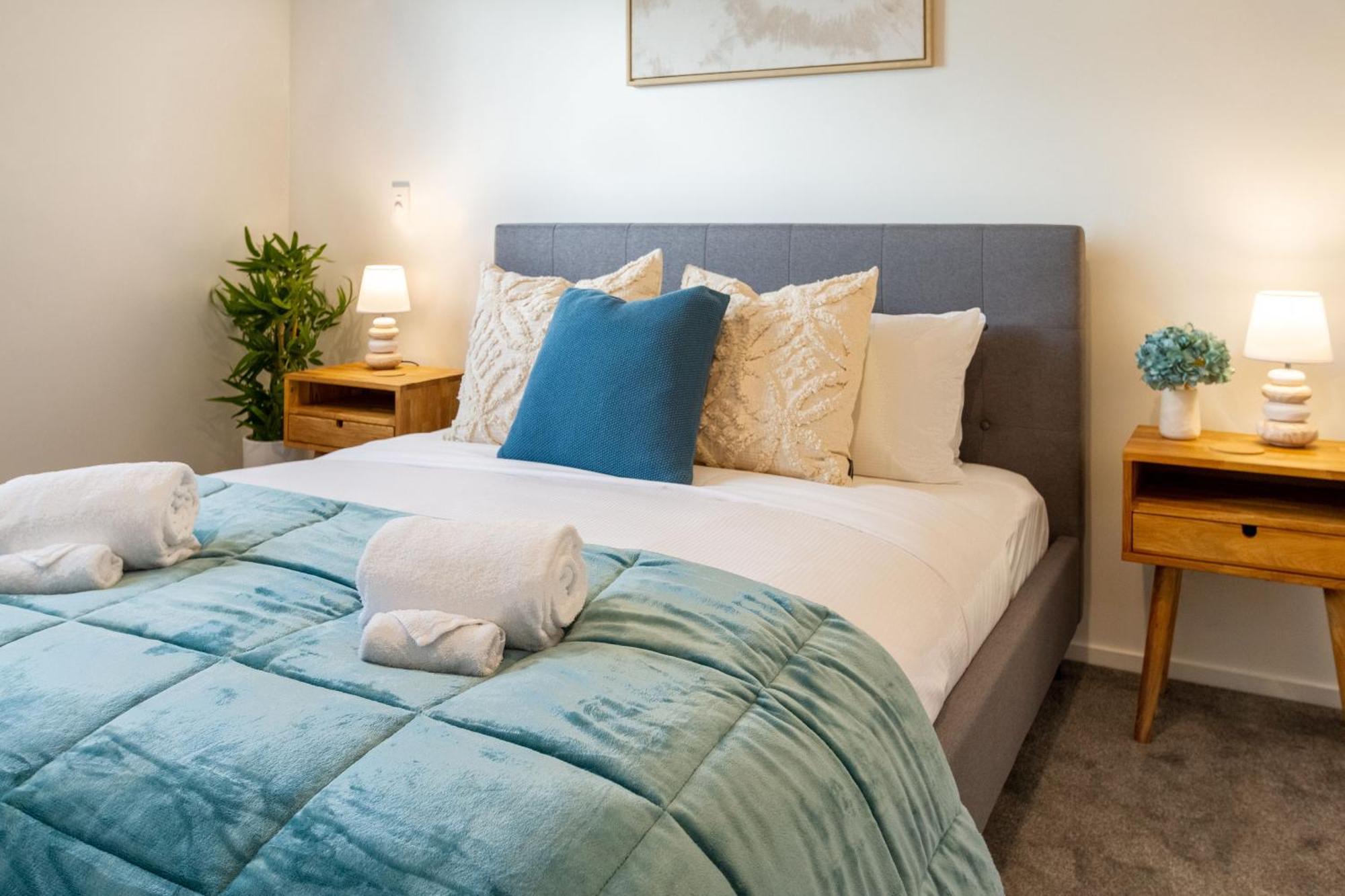 Executive Suite On Lichfield Street - 2 Bed 2 Bath Κράισττσερτς Εξωτερικό φωτογραφία